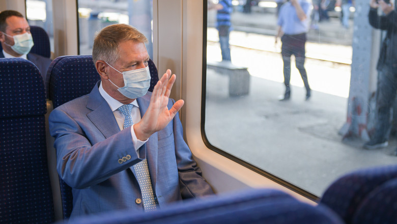 Iohannis a testat trenul care merge la Otopeni