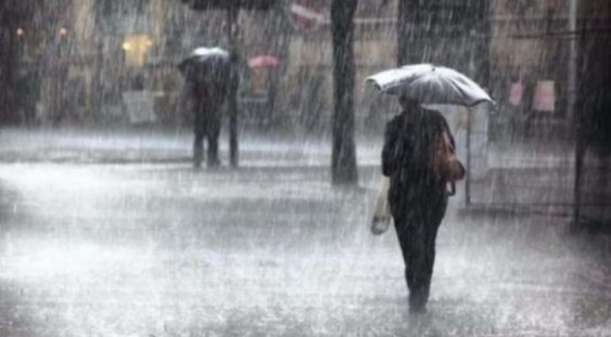 Meteorologii anunță ploi abundente în aproape jumătate de țară, până vineri