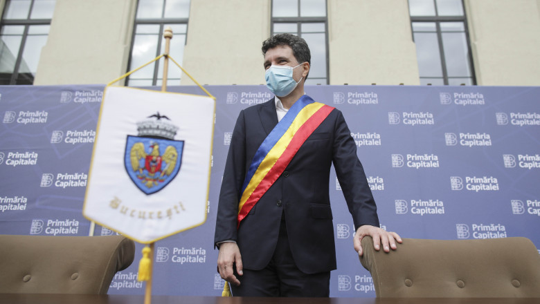 Primăria București are conturile blocate pentru datorii de 3 miliarde de lei