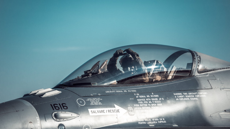 România va cheltui peste 175 milioane de dolari pentru modernizarea avioanelor F-16 din dotare