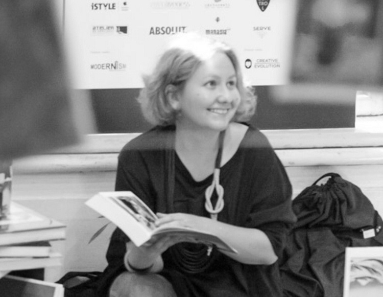 Interviul săptămânii cu Roxana Lăpădat, director artistic Teatrelli