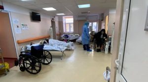  "Terapia Intensivă s-a mutat pe holuri". Imagini dramatice din Institutul Matei Balș