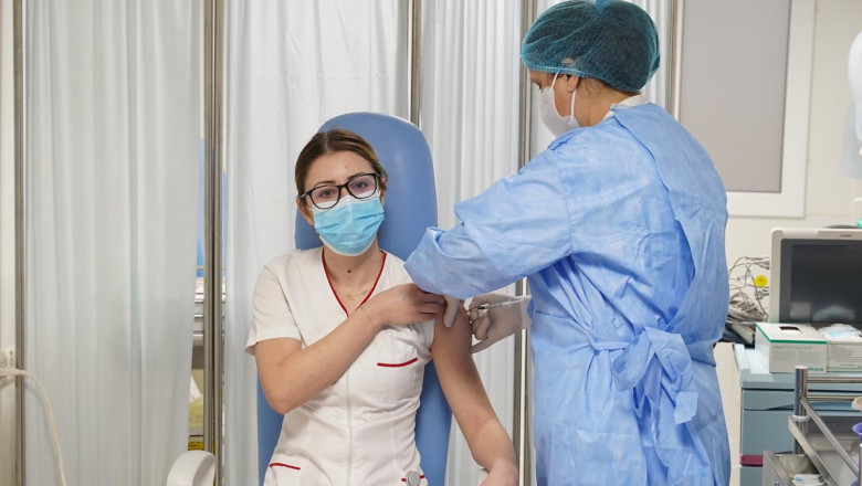 Vaccinare, etapa a 3-a. De la ce oră se deschid listele de așteptare