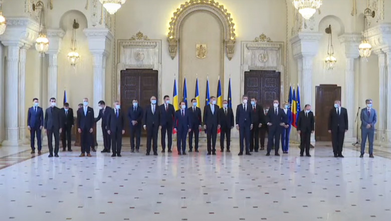 Noul Guvern a depus jurământul