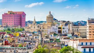  Cuba își deschide larg economia către privatizare, după decenii de socialism