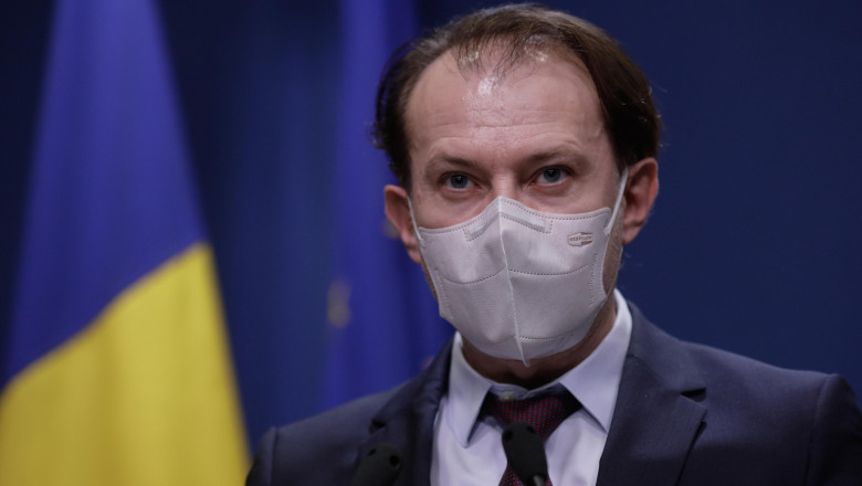 Proiect OUG: Se amână creșterea pensiilor, fără vouchere de vacanță și se taie gratuitatea pentru studenți pe calea ferată