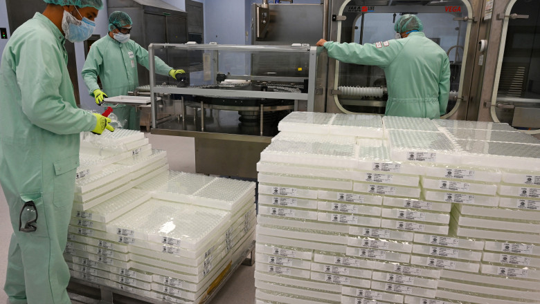 Nou scandal UE-AstraZeneca după ce carabinierii au descoperit 29 de milioane de doze la o fabrică din Italia