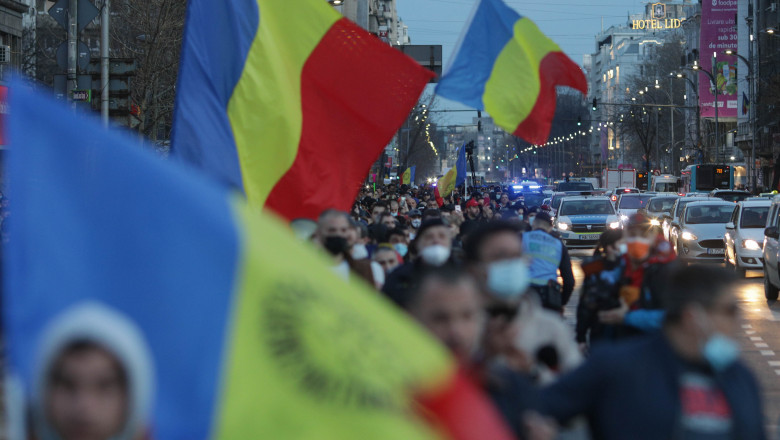 188 de oameni audiați și 222 de amenzi în urma protestului din București