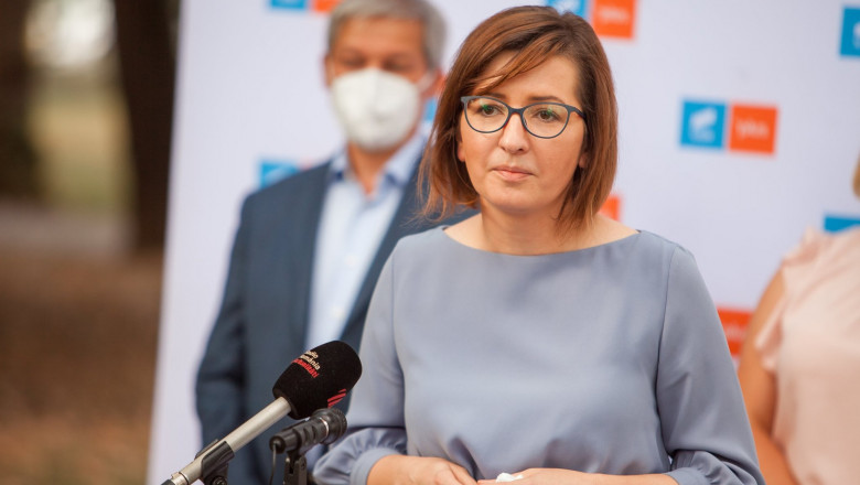 Ioana Mihăilă anunță că au fost predate Poliției peste 370 de sesizări cu privire la certificate de vaccinare anti-COVID suspecte