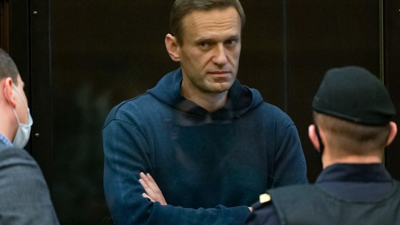 Aflat în pericol de moarte, Alexei Navalnîi a fost transferat la spital