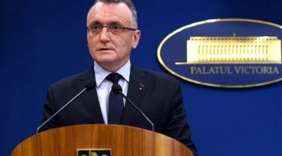 Sorin Cîmpeanu, acuzat de plagiat, și-a anunțat demisia