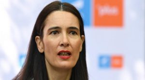  Clotilde Armand anunță că a început ridicarea gunoiului din Sectorul 1