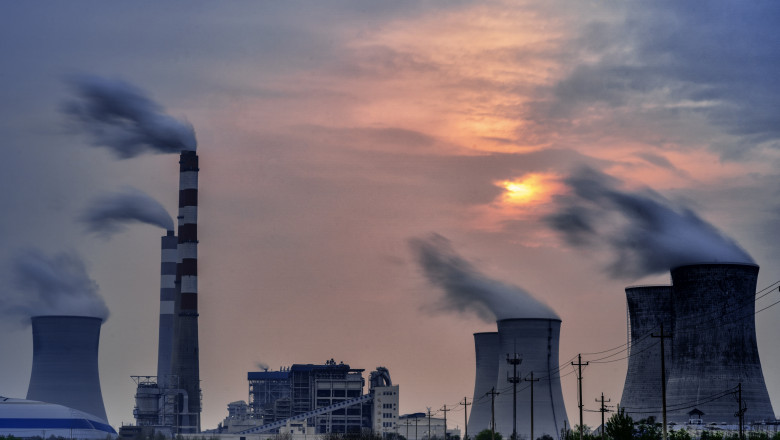 China se confruntă cu cea mai gravă lipsă de energie electrică din ultimii zece ani