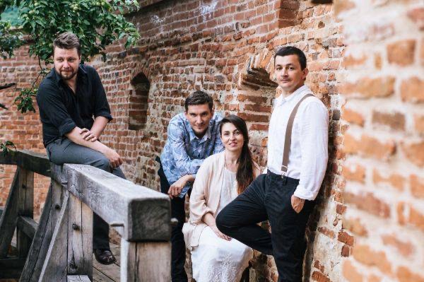 Luiza Zan şi Jazzpar Trio concertează la Teatrul Godot