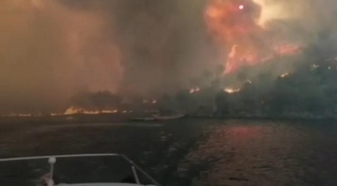 Incendiile de vegetație fac ravagii în Turcia, Italia, Grecia și Spania