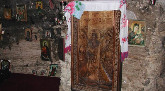Astăzi, 30 noiembrie, creştinii ortodocşi prăznuiesc pe Sfântul Apostol Andrei