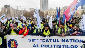 Polițiștii se pregătesc de grevă