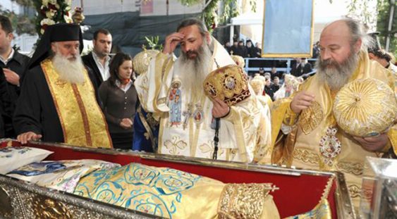 Record de participare la Sfânta Liturghie de la Catedrala Mitropolitană din Iaşi