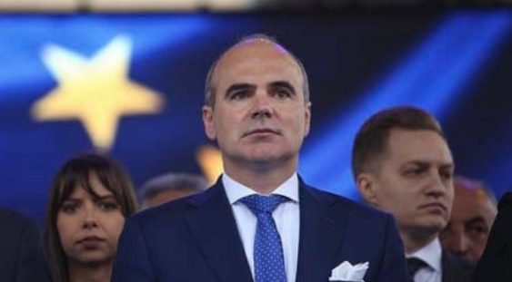Rareș Bogdan, prim-vicepreședintele PNL: „Avem posibilitatea să guvernăm atât cu stânga, cât și cu dreapta”