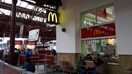 Restaurantul McDonald’s din Gara de Nord închis temporar de ANPC