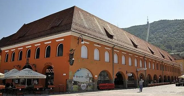 Primăria Brașov recâștigă Restaurantul Cerbul Carpatin