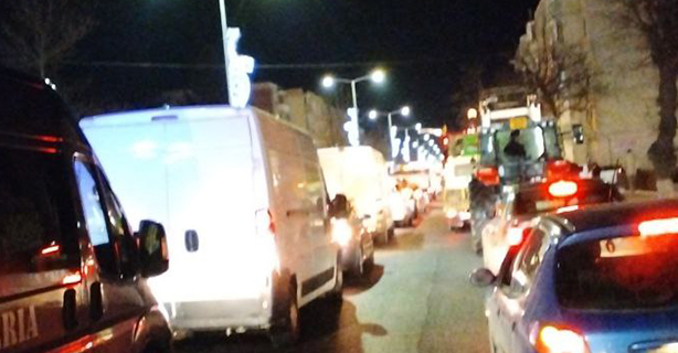 Fagărașul este blocat de protestul transportatorilor