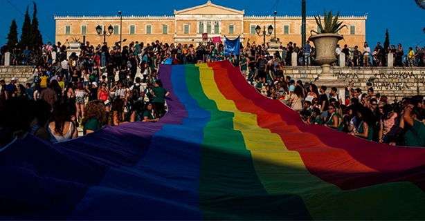 Grecia marchează un moment istoric legalizând căsătoria între persoane de același sex