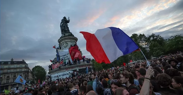 Extrema stângă câștigă alegerile parlamentare anticipate din Franța