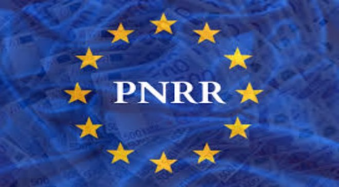 România riscă să primească doar jumătate din fondurile așteptate prin PNRR