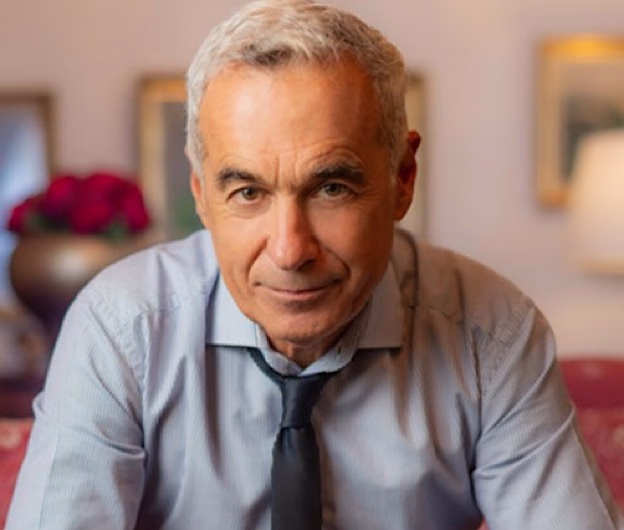 Călin Georgescu, de negăsit la domiciliu. Poliția Buftea i-a lăsat citația la ușă