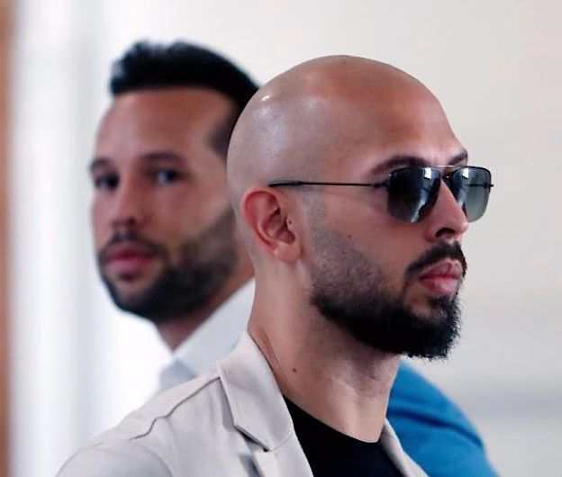 Andrew și Tristan Tate au ajuns în Florida după ce procurorii români le-au permis să părăsească țara