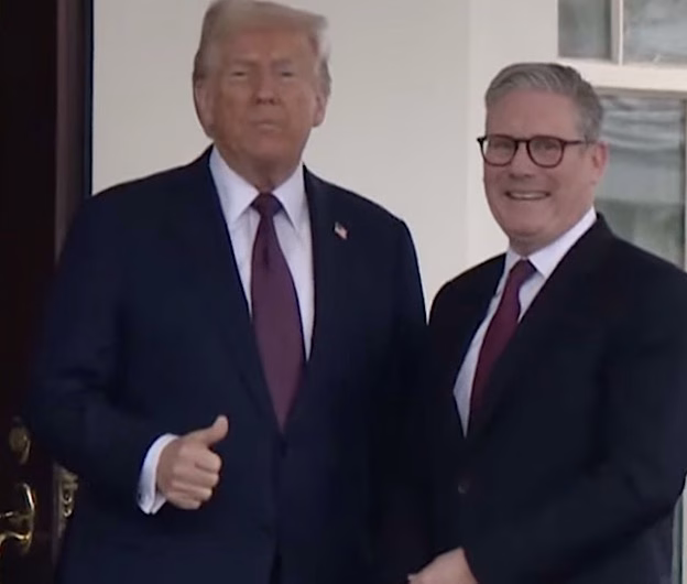 Donald Trump acceptă invitația Regelui Charles pentru a efectua a doua vizită de stat în Marea Britanie