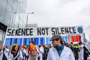 Cercetătorii americani iau în considerare părăsirea SUA