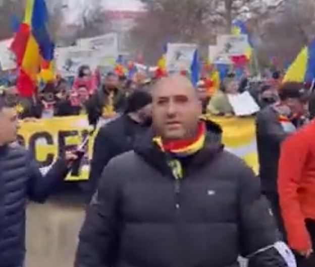 Protest AUR în București: Participare redusă și incidente de securitate