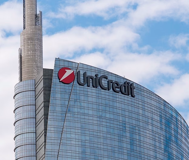 UniCredit obține undă verde de la BCE pentru achiziția unei participații semnificative în Commerzbank