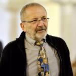 Atacul hibrid asupra României: cum a fost pregătit terenul pentru manipularea în masă