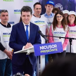 Nicuşor Dan: „Nu-mi place PSD-ul. Asta e diferenţa faţă de Crin Antonescu”