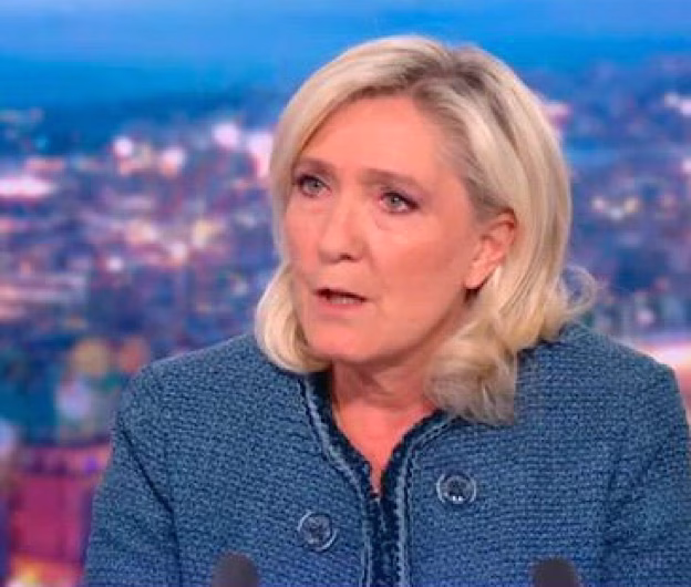 Marine Le Pen denunță o „decizie politică” și promite că nu va renunța la cursa pentru prezidențiale