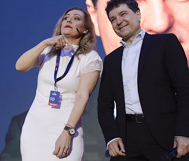 Elena Lasconi îl acuză pe Nicușor Dan că a mințit: „Nu mai am încredere în el”
