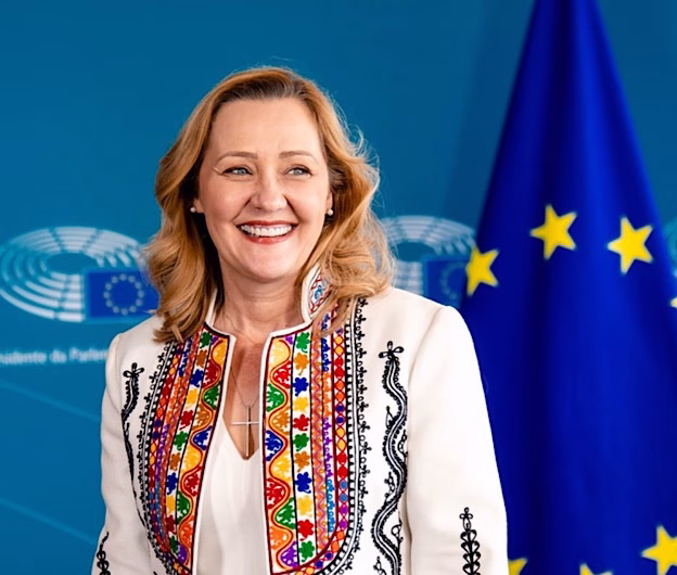 Criză politică în jurul relațiilor externe ale României: Elena Lasconi cere demisia premierului Marcel Ciolacu