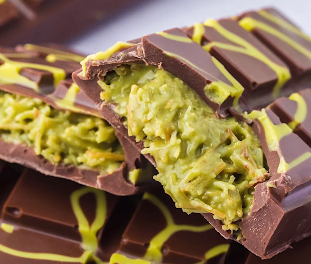 „Dubai chocolate” – desertul viral inspirat din Orientul Mijlociu care cucerește lumea