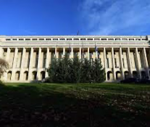 Guvernul pregătește un pachet legislativ extins: competențe digitale, sprijin financiar pentru autorități locale și modificări fiscale și juridice