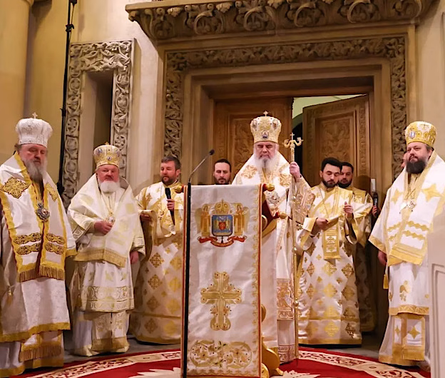 Lumina Învierii – Mesajul de speranță al Patriarhului Daniel la Slujba din Noaptea Sfântă