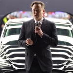 Elon Musk revine la conducerea Tesla, pe fondul scăderii dramatice a vânzărilor și al presiunilor investitorilor