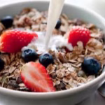 Cerealele pentru mic dejun: sănătate fortificată sau capcană ultraprocesată?
