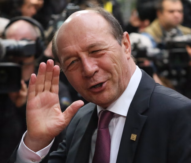 Băsescu atacă dur în plină campanie