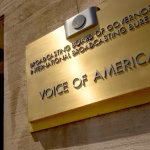 Vocea Americii, în pericol: Justiția americană susține suspendarea activității postului internațional de radio