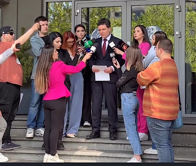 Nicuşor Dan o acuză pe Elena Lasconi de fals informatic și înșelăciune: „Sistemul condus de Ciolacu profită de această mizerie”