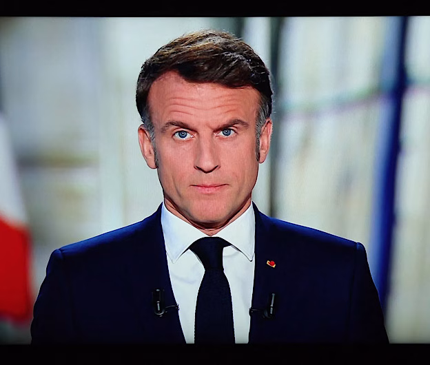 Macron respinge propunerea lui Putin: „O primă mișcare, dar insuficientă”