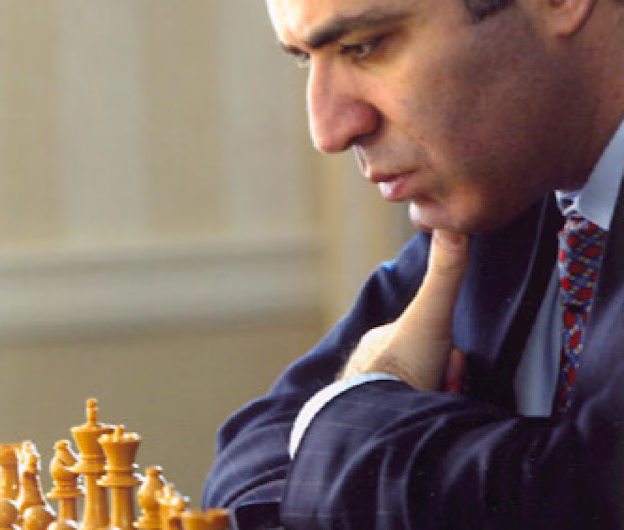 Kasparov, lecție de democrație pentru Europa de Est: „Votează, altfel ajungi ca în Rusia sau China”